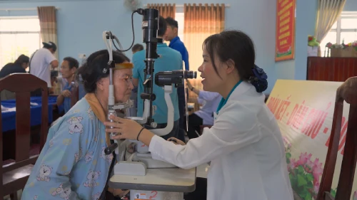 Ep05-The-Eye-Doctors-Thumbnail
